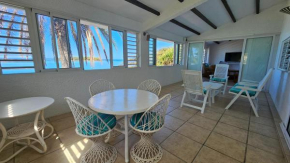 Blue Bay Horizon - Beachfront Holiday Homes